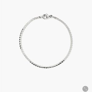 Elegant Silver Chain Bracelet